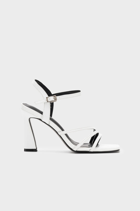 STRAPPY SCULPTURE HEEL SANDAL