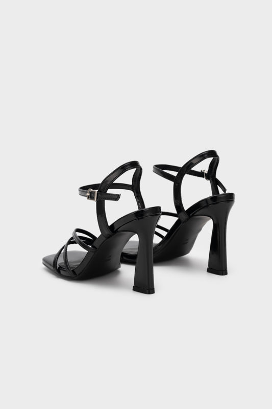 STRAPPY SCULPTURE HEEL SANDAL