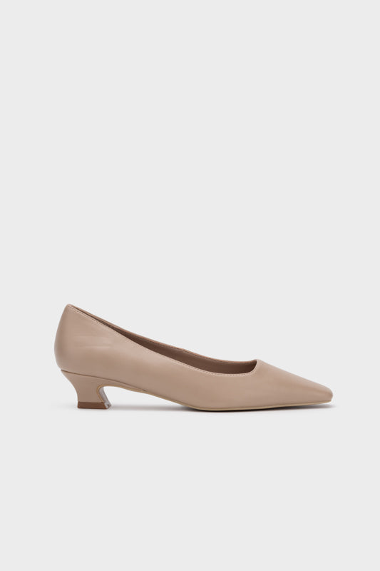 SQUARE TOE SCULPTURE HEEL PUMP